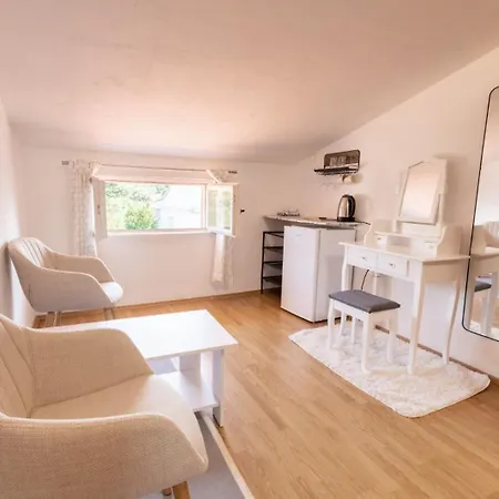 K&d Guest house